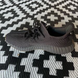 Adidas Yeezy Boost 350 V2 Cinder